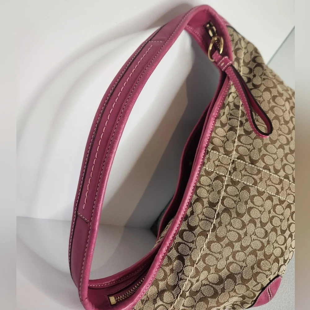 Coach RARE! vintage pink leather‎ and taupe signature C canvas hobo bag